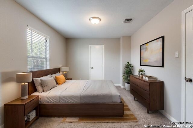 Image 15 of 27 For 9722 Spruce Ridge