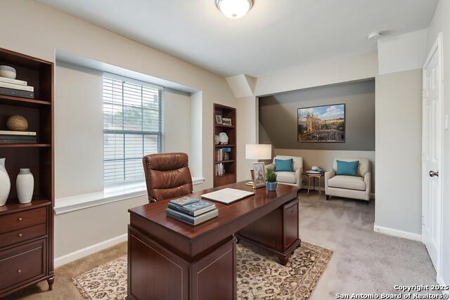 Image 18 of 27 For 9722 Spruce Ridge