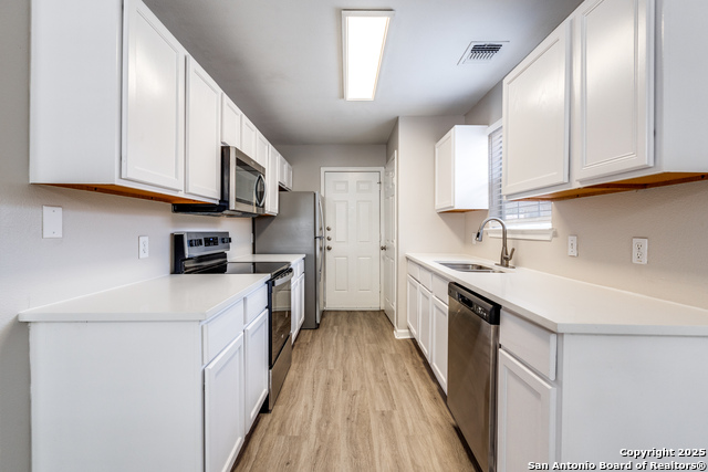 Image 6 of 27 For 9722 Spruce Ridge