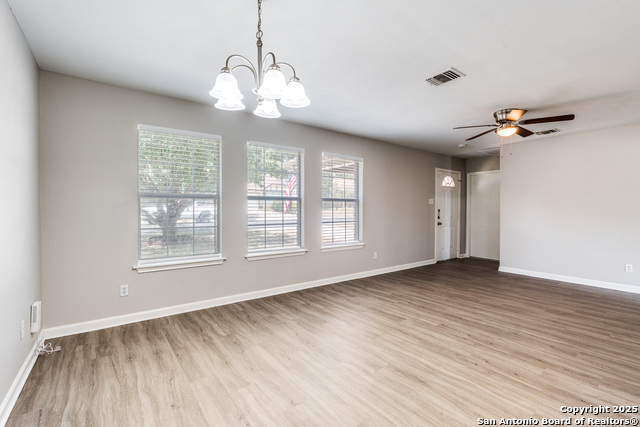 Image 8 of 27 For 9722 Spruce Ridge