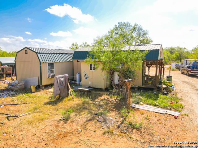 Listing photo id 10 for 608 Country Breeze