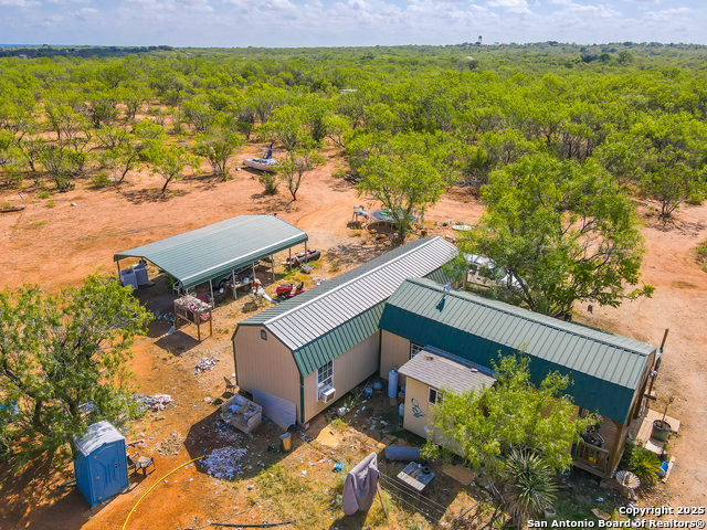 Listing photo id 12 for 608 Country Breeze
