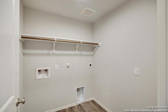 Image 10 of 41 For 31664 Bard Ln