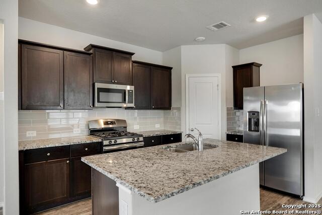 Image 16 of 41 For 31664 Bard Ln