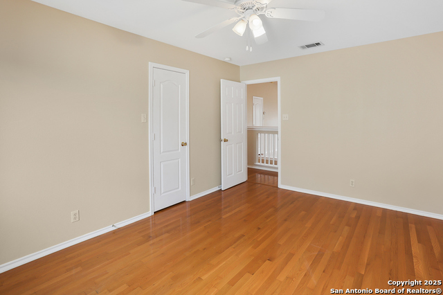 Image 27 of 32 For 23623 Persian Hollow