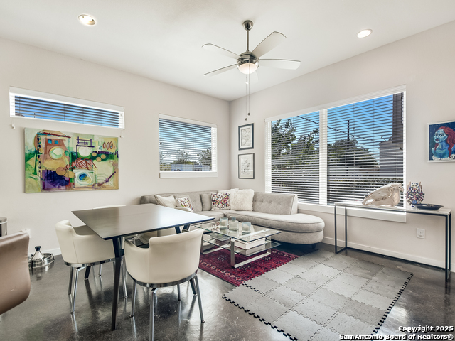 Listing photo id 3 for 236 Cevallos E Unit