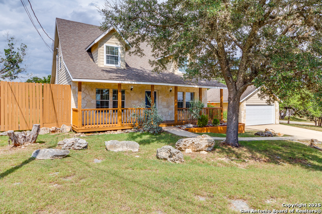Details for 807 Heinen  , Bandera, TX 78003