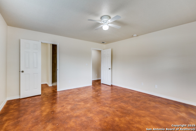 Image 11 of 29 For 807 Heinen  