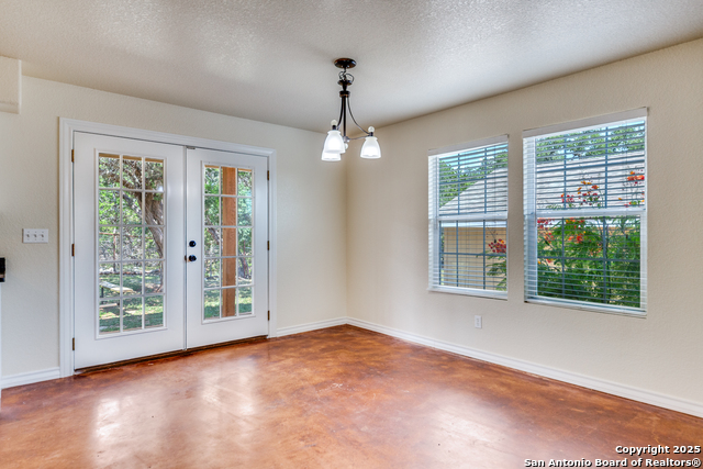 Image 9 of 29 For 807 Heinen  