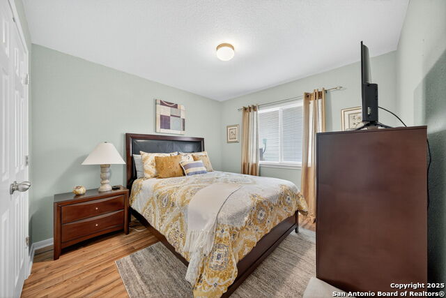 Listing photo id 18 for 7914 Brinson Court