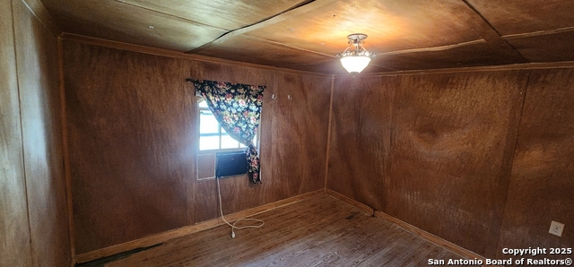 Listing photo id 11 for 112 Morey  