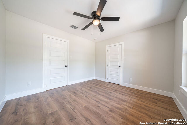 Image 27 of 28 For 315 Hermosa Dr W