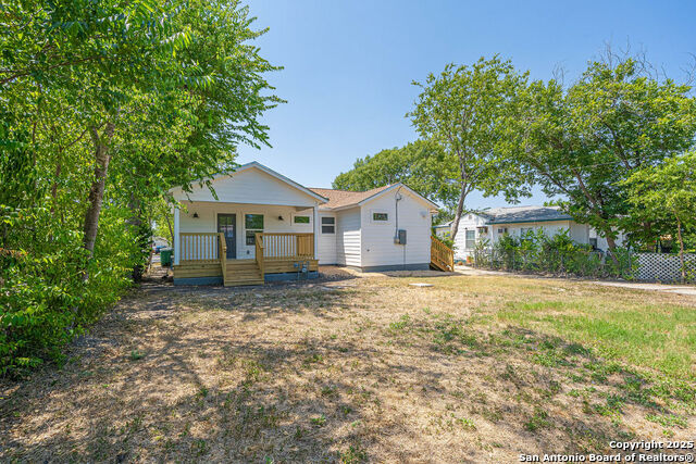 Image 6 of 28 For 315 Hermosa Dr W