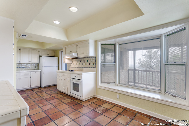 Image 11 of 33 For 11006 Bar X