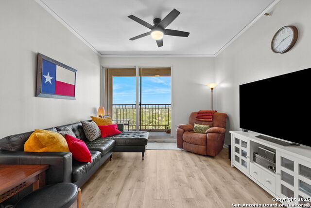 Image 4 of 42 For 1 Towers Park Ln  1606