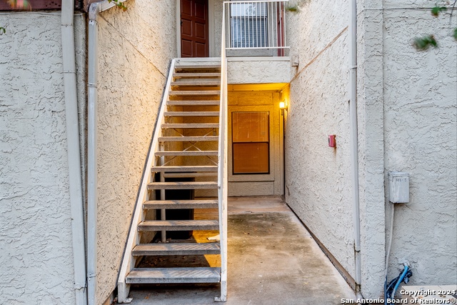 Image 28 of 31 For 5322 Medical Dr  B103