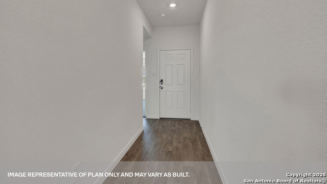 Image 2 of 29 For 223 Las Lomas