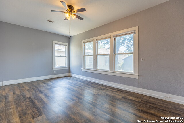 Listing photo id 12 for 525 Mckinley