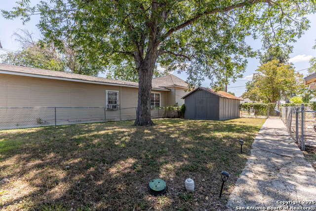Listing photo id 23 for 525 Mckinley
