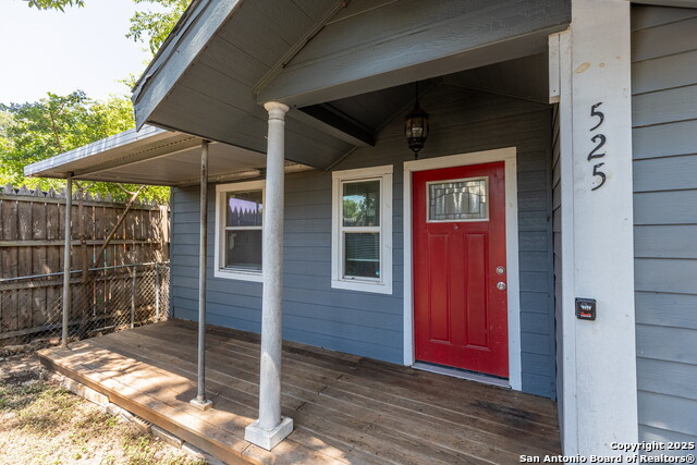 Listing photo id 2 for 525 Mckinley