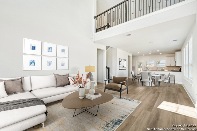 Listing photo id 1 for 4510 Badger Crest