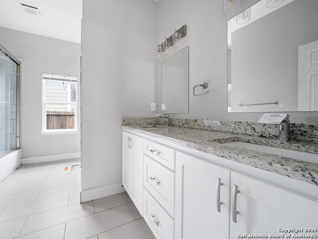 Image 16 of 27 For 130 Vitra Pl