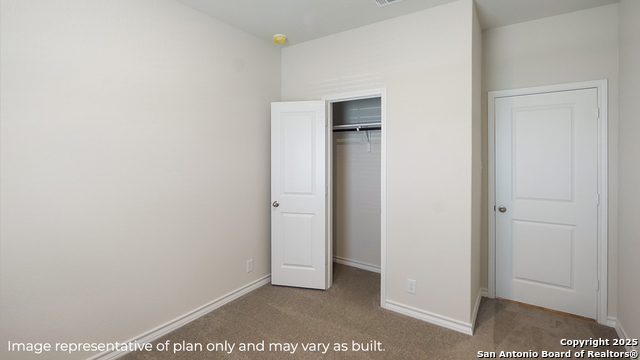 Listing photo id 19 for 21112 Gravel Keep