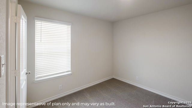 Listing photo id 3 for 21112 Gravel Keep