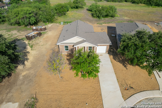 Image 2 of 30 For 619 Villa Linda