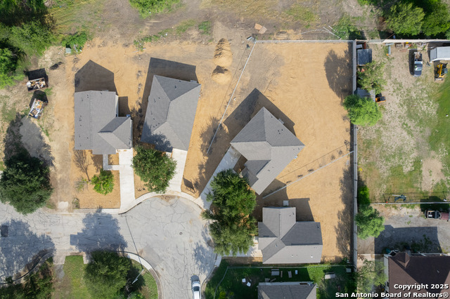 Image 4 of 30 For 619 Villa Linda