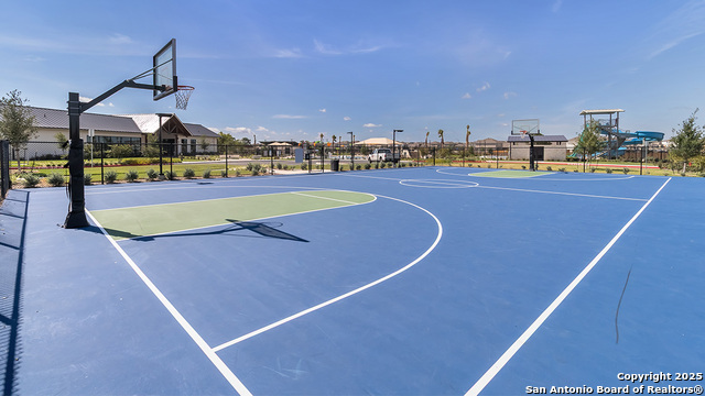 Listing photo id 57 for 14649 Pearl Flats