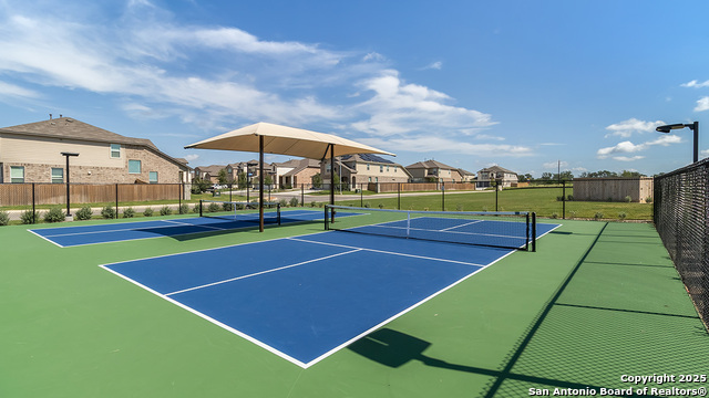 Listing photo id 70 for 14649 Pearl Flats