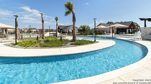 Listing photo id 78 for 14649 Pearl Flats