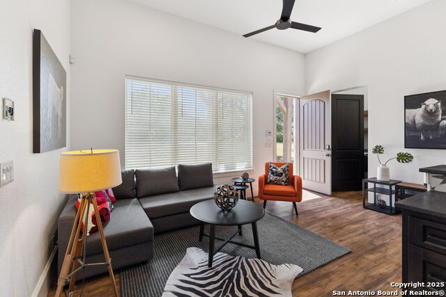 Image 87 of 101 For 27285 Toutant Beauregard Rd.