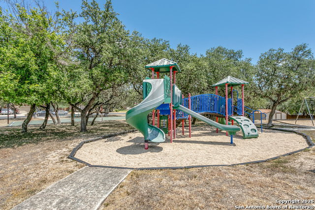 Image 29 of 29 For 3203 Fontenay Park