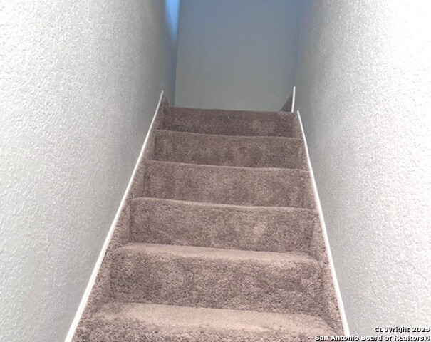 Image 17 of 31 For 2215 Saint Anthony