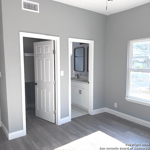 Image 3 of 31 For 2215 Saint Anthony