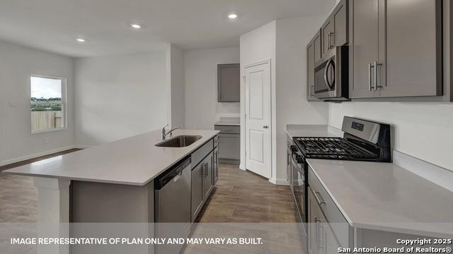 Image 12 of 40 For 140 Las Lomas