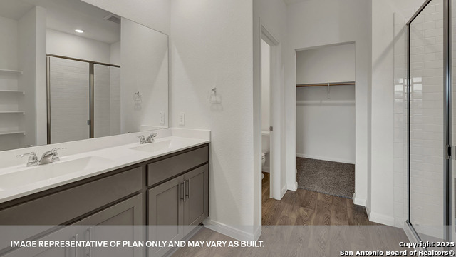 Image 21 of 40 For 140 Las Lomas