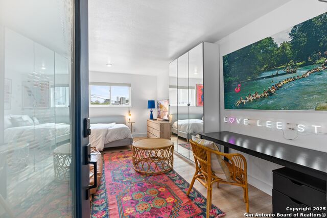 Listing photo id 20 for 1111 10th W Apt 206