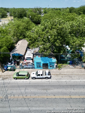 Listing photo id 1 for 2217 Guadalupe