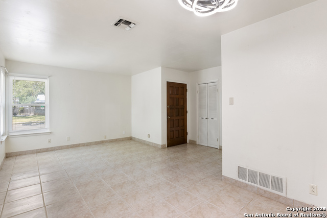 Image 11 of 20 For 6814 Forest Grv