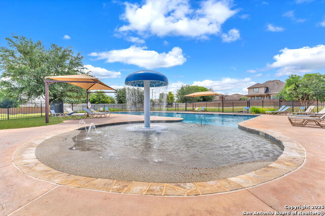 Image 44 of 46 For 8427 Buckhorn Parke