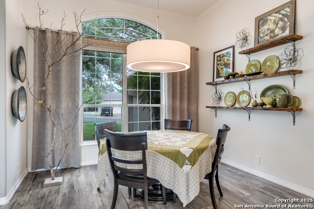 Image 10 of 30 For 8506 Fairway Spring