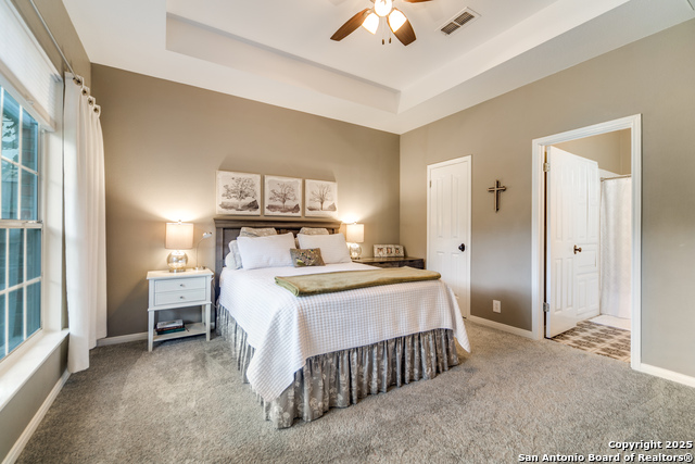 Image 19 of 30 For 8506 Fairway Spring