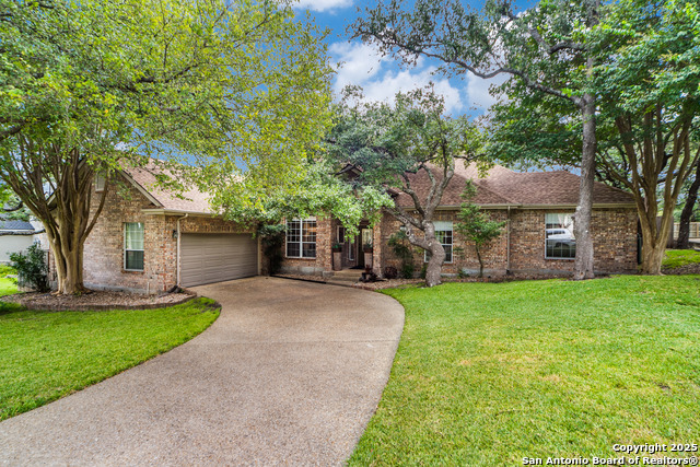 Image 4 of 30 For 8506 Fairway Spring