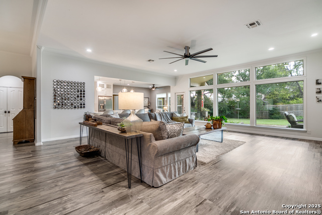 Image 8 of 30 For 8506 Fairway Spring