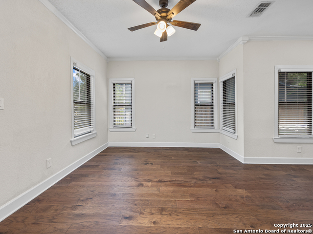 Image 11 of 38 For 610 Rosewood