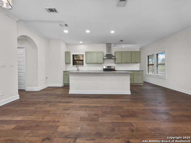 Image 9 of 38 For 610 Rosewood