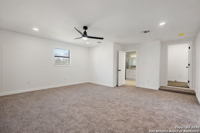 Image 15 of 59 For 320 Hickman  